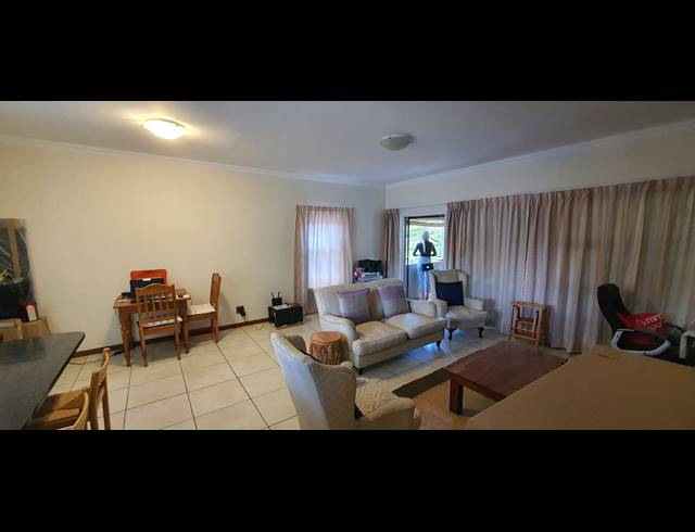 2 BEDROOM APARTMENT FOR SALE IN SAXONWOLD